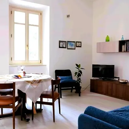 Elegant And Quiet In The Sea Area Apartment